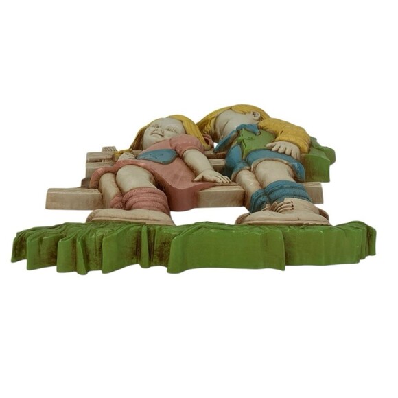 Vintage 1977 Homco Plastic Boy And Girl On Park Bench Wall Hanging, Made In USA - Picture 8 of 12